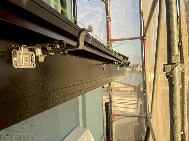 高砂市　雨樋を外した様子